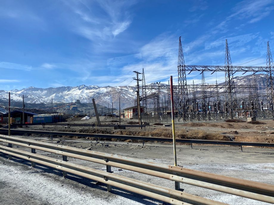 智利一铜矿坍塌致1人死亡5人失踪