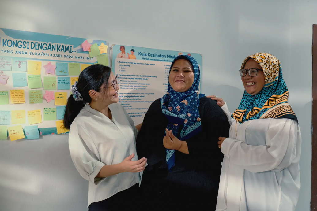 暖势力 / “微光成海”小人物推动社区变革 用行动说话 改写未来