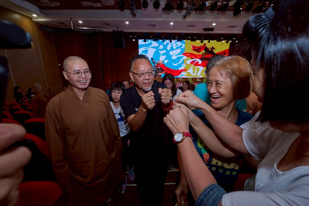 暖势力今天下版∕《台湾超人》感动大马五千观众 生命之光点燃希望