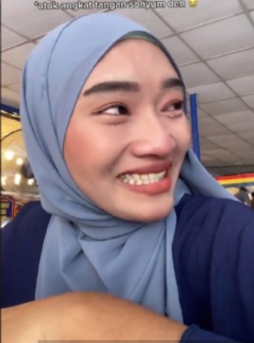 暖势力｜视频｜餐馆偶遇请孤单老人吃饭 女子暖举背后藏泪的思念