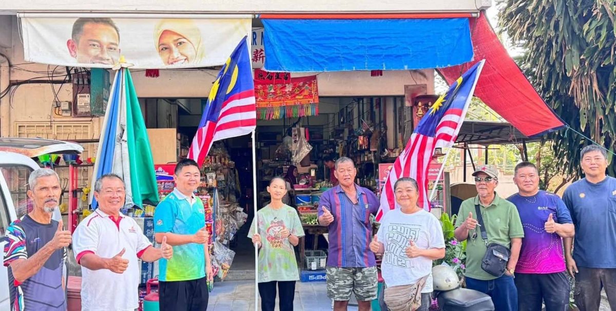 曼绒市议会第17&12区居协,推广挂国旗运动