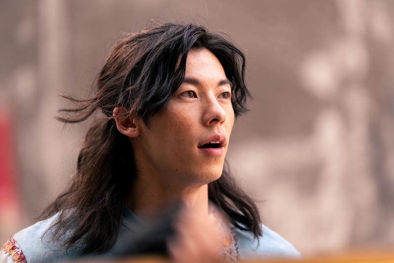 服役1年正式退伍 许光汉获“许太太”等候迎接	