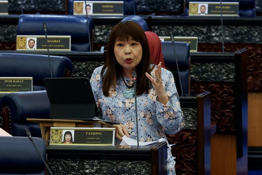 (未上网)国会/ 全国逾9.8万纳税人参与电子发票.林慧英:对电子发票实施高度认可