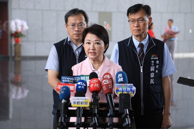 朱立伦恳请接棒 卢秀燕拒选国民党主席