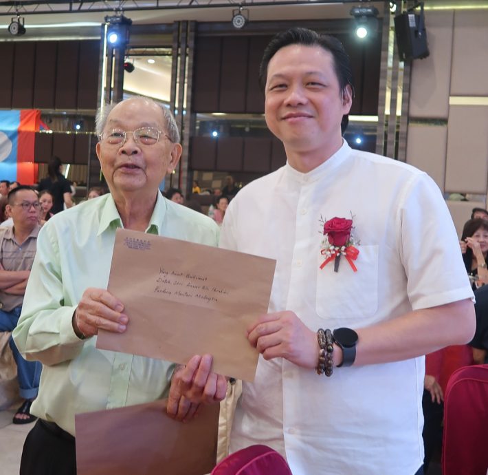 李儒森致函安华，求批华仁中学昔分校准证