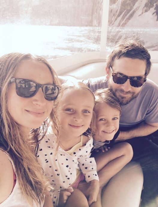 杜比麦奎尔离婚5年 入禀申请共同抚养儿子