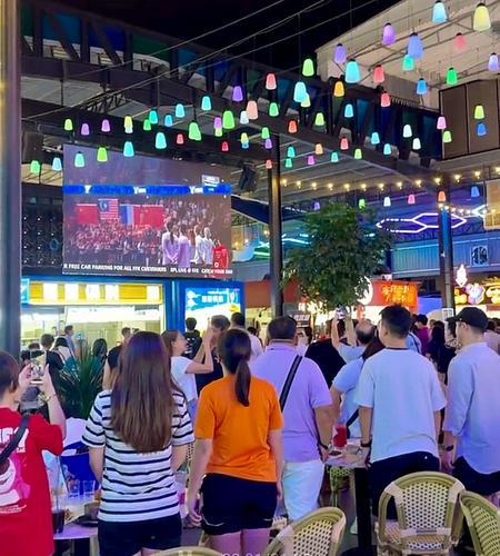 杰蔚夺金感人时刻 巴黎奏响Negaraku 看直播国民自动起立大声合唱