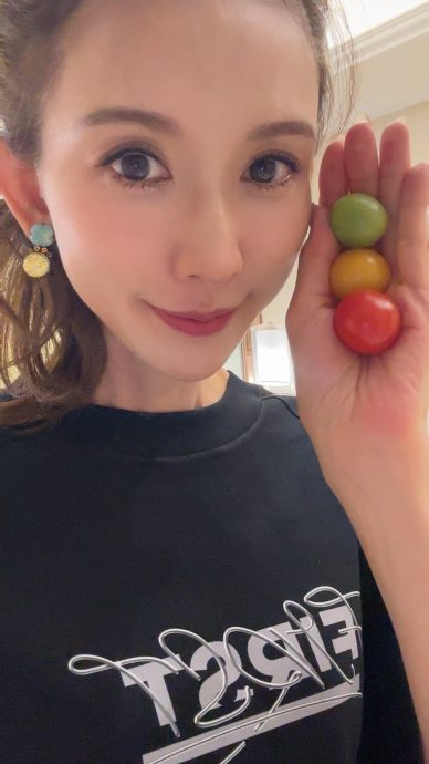 林志玲玩哏零时差 喊很难“蔡依林标准时间”睡觉