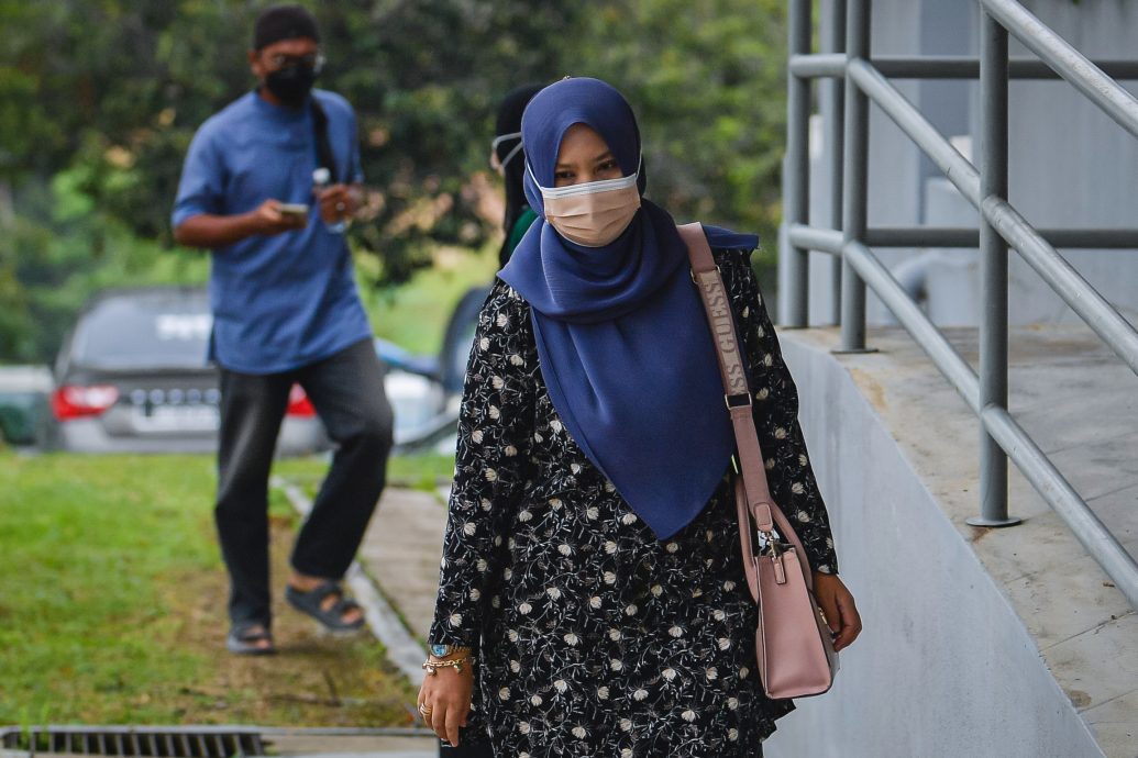 查拉坠楼案／为流量谎称查拉被塞洗衣机 造谣老师不认罪10月过堂