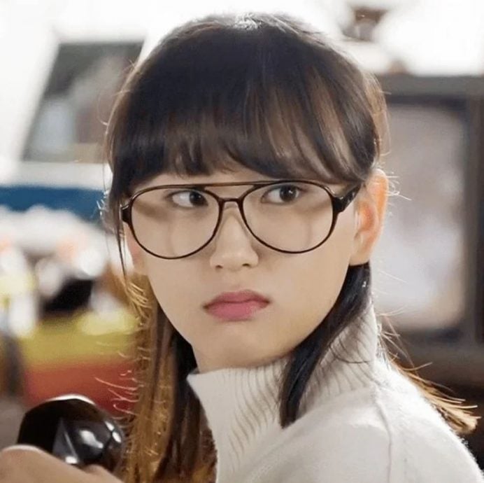 柳惠英游上海拍外送员晒宝特瓶照 卷辱华争议被出征