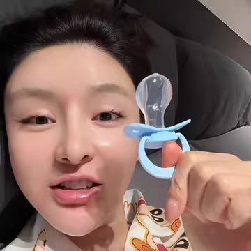 标榜解压助眠？ 中国兴起“成人安抚奶嘴”