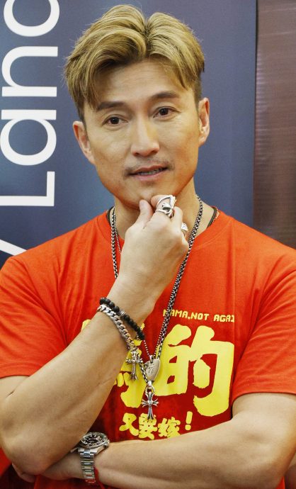 梁竞徽卖楼拍《妈的又要嫁》 灵感取自伍咏薇真实经历