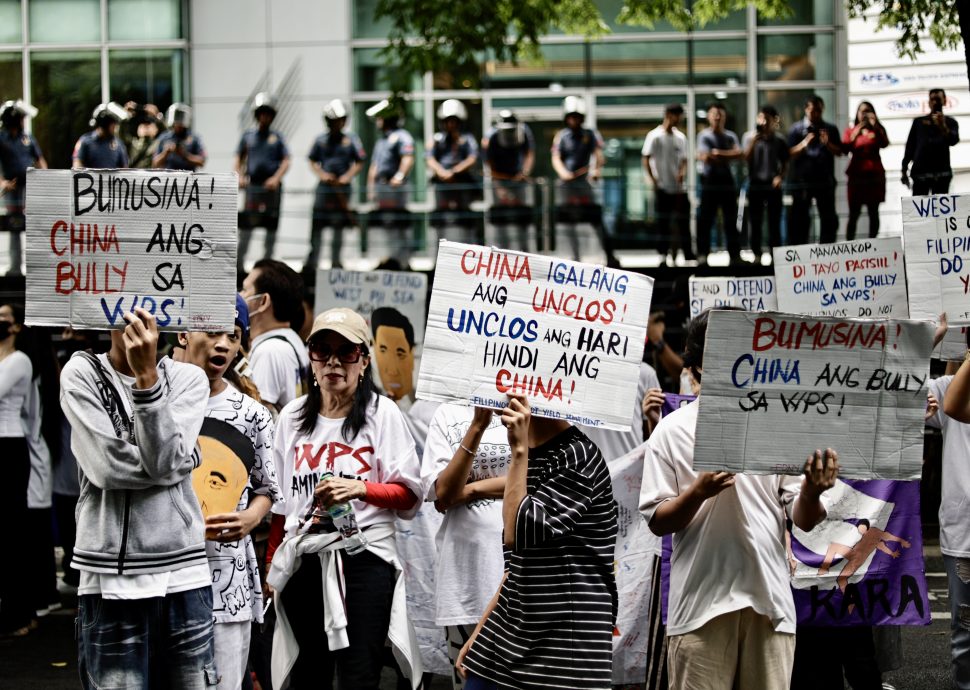 民调：菲律宾人不信任中国 视中国为最大威胁