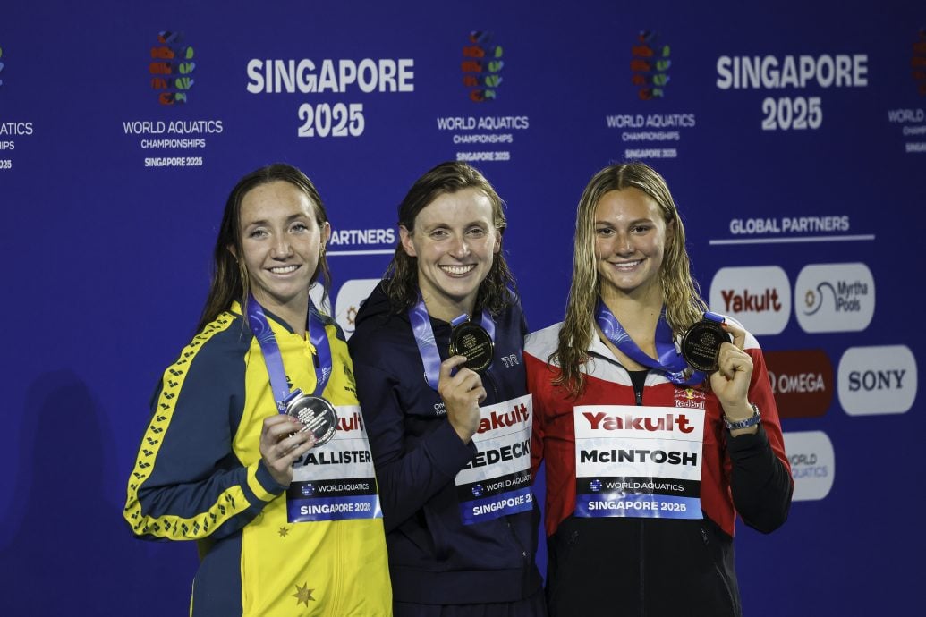 水上运动世锦赛|（险胜澳加双姝）女800自泳7度封后  勒德茜基捍卫王者地位