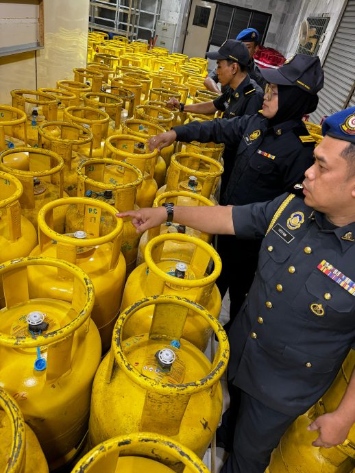 没准证用津贴煤气 养鸡场业主司机被扣