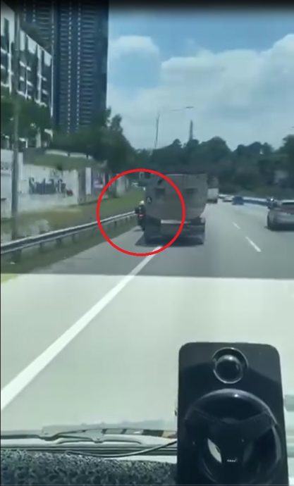 油槽罗里闯紧急车道致死摩托骑士 警:司机打瞌睡