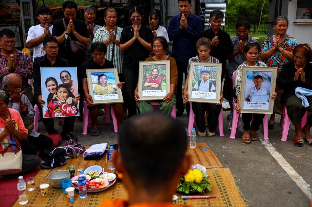 泰医院拒收柬病患、“泰军斩首柬军”假消息疯传　数千柬人逃离泰国