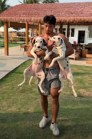 海南帅警跳海救人！湿身照疯传　网歪楼：以后更多人去