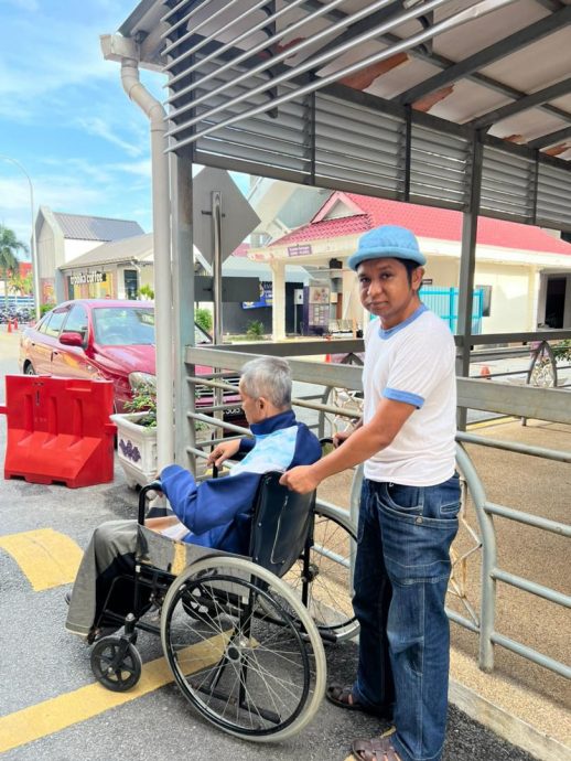 父患癌要求电视台快还钱 本地男星:我需要钱买尿片药物!