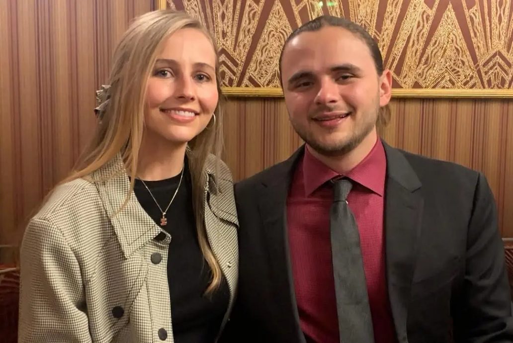 爸爸过世时才12岁 麦可积逊28岁长子宣布订婚