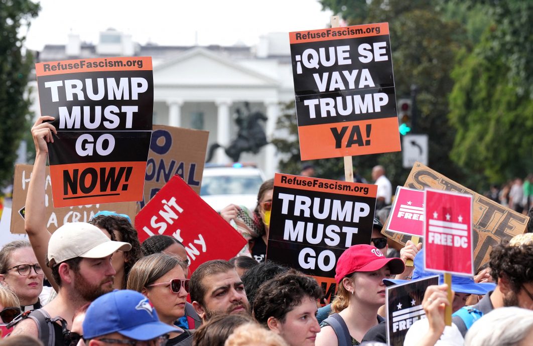 特朗普拟派国民警卫队进驻华府、接管警局 居民意见两极