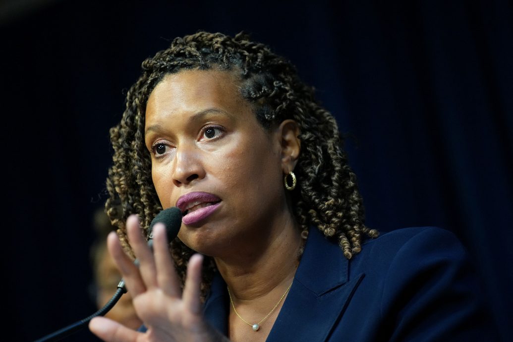 特朗普拟派国民警卫队进驻华府、接管警局 居民意见两极