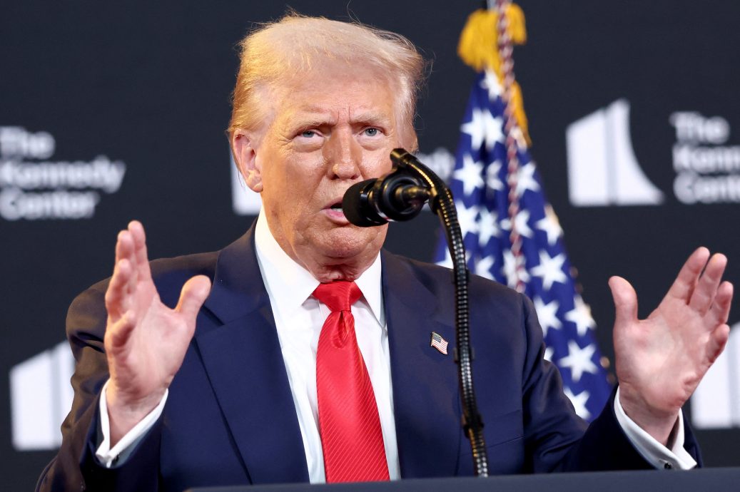 特朗普：俄若不同意停火将面临“非常严重后果”