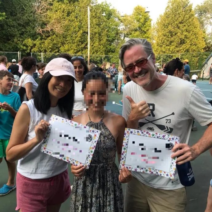 狗仔爆夏克立婚内出轨内幕 前经纪人认:有女性跟我联系