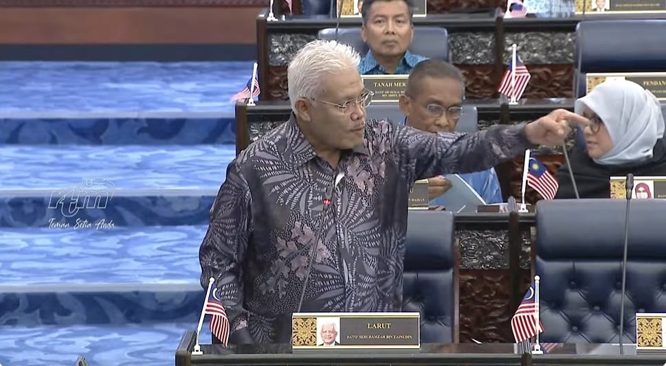 独家视频|抗议政府采购法案仓促通过 韩沙率反对党议员离席