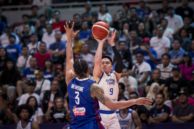 男篮亚洲杯|挫沙地时隔10年再夺开门红  中国迈出翻身仗第一步