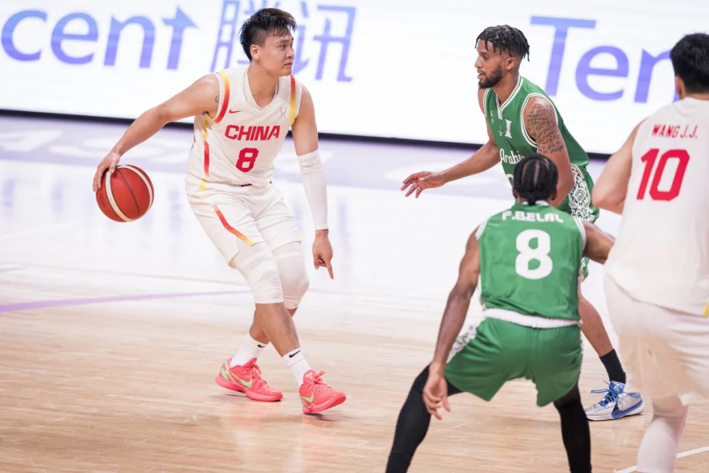 男篮亚洲杯|挫沙地时隔10年再夺开门红  中国迈出翻身仗第一步