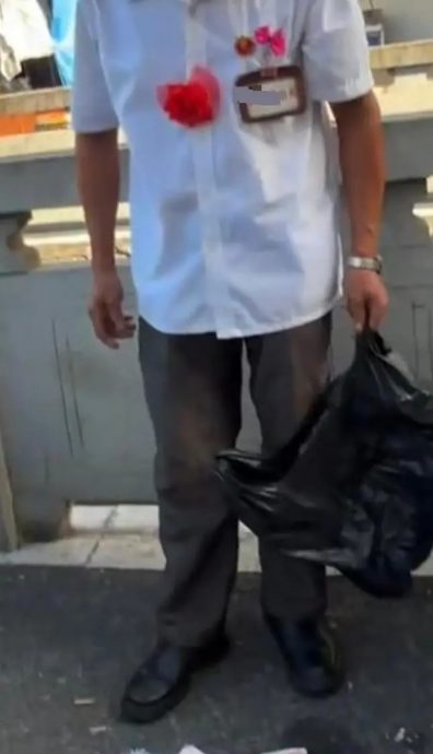 男菜市场摆摊送“12万现金”！警一查钱全是真的　现场却没人敢拿