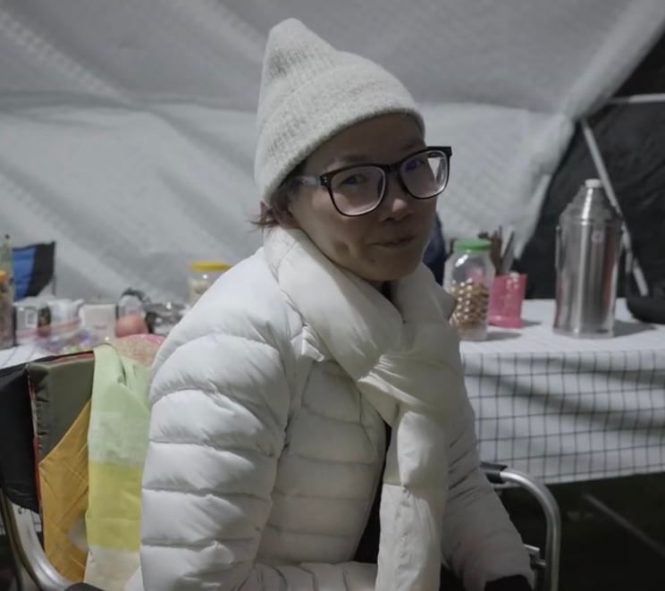 看世界) 湘女登山者登顶K2 下撤途中遭落石击中遇难