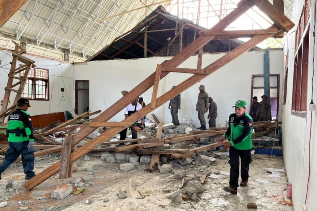 看世界)6级地震袭印尼苏拉威西岛　数十人受伤