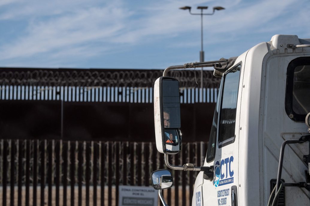 移民卡车司机酿致命车祸 特朗普政府即刻停发签证