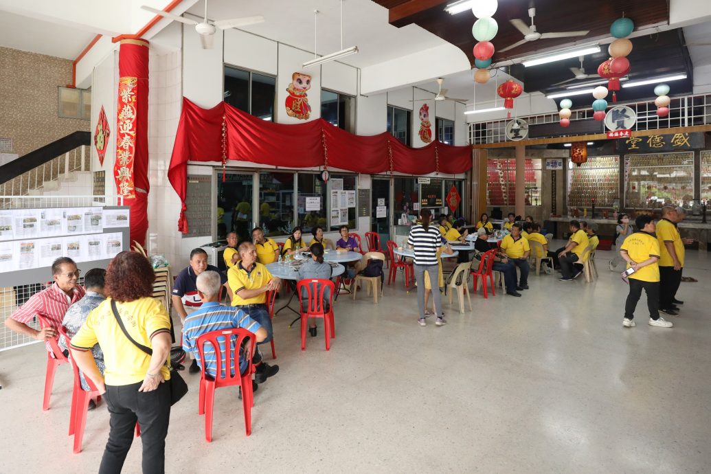 紫芳阁闹双包|大都会/me03头/紫芳阁风波-场面