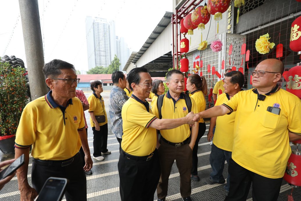 紫芳阁闹双包|大都会/me03头/紫芳阁风波-场面