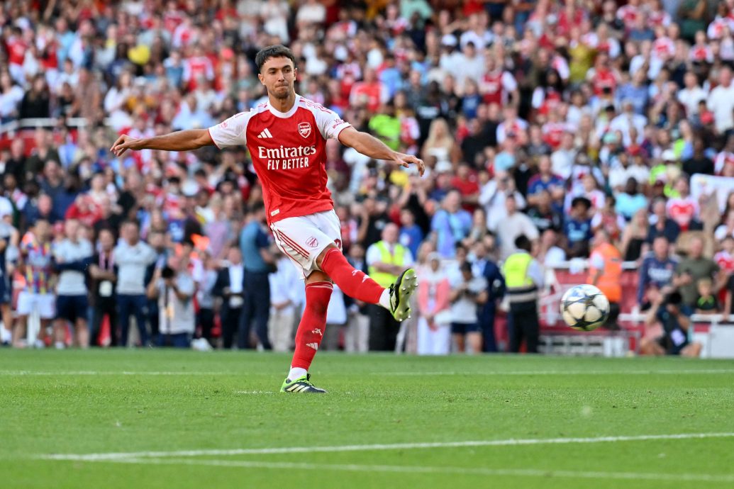 约克雷斯轰加盟首球助擒雄狮 枪手夺酋长杯4连冠