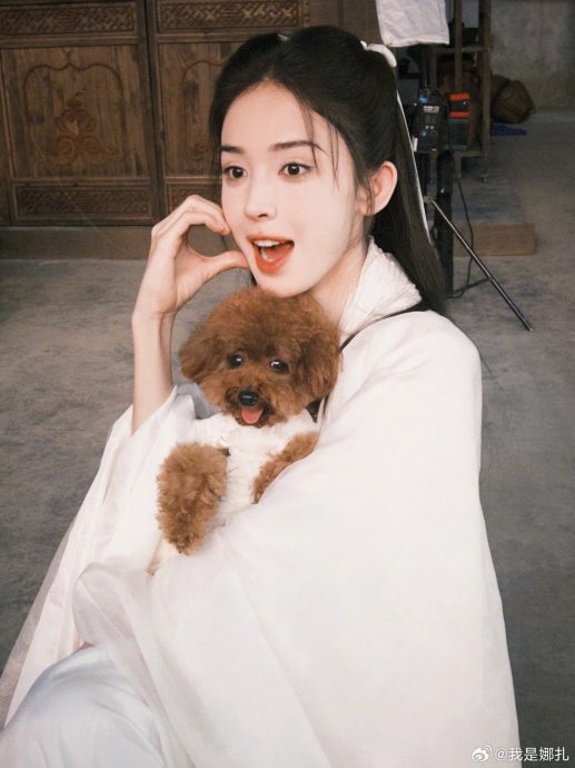 经纪人称专心搞事业 古力娜扎爆分手张云龙	