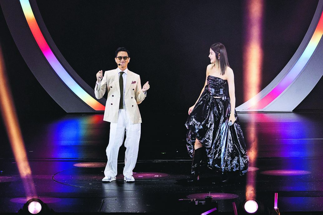 网疯传与关咏荷婚变 张家辉:哗众取宠不用回应