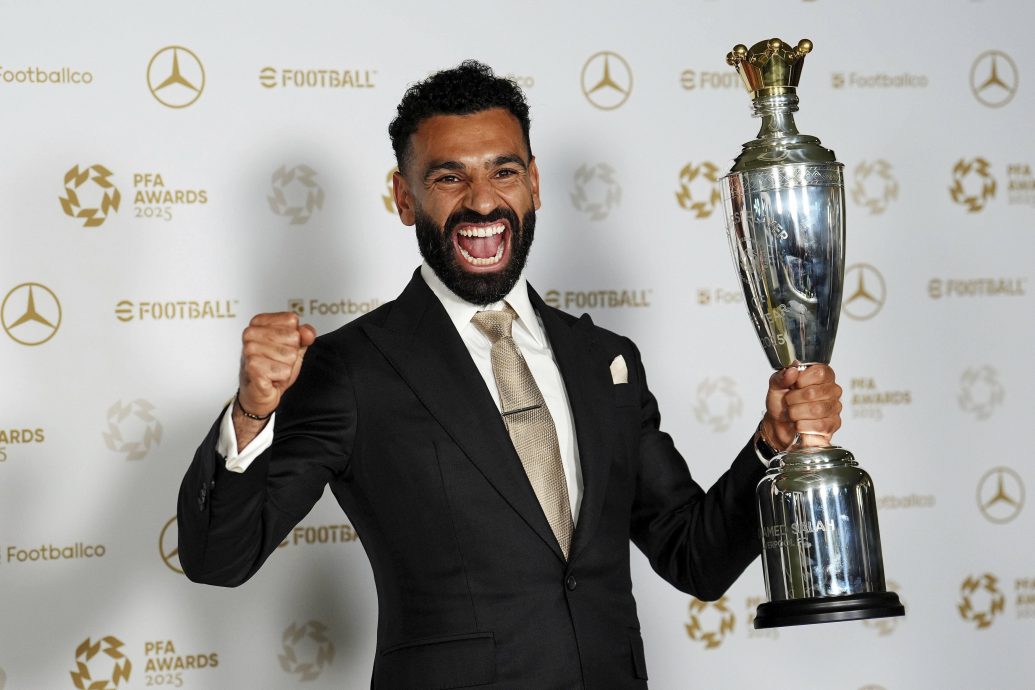 英职业球员工会年度最佳| 前无古人！  萨拉赫3度膺最佳