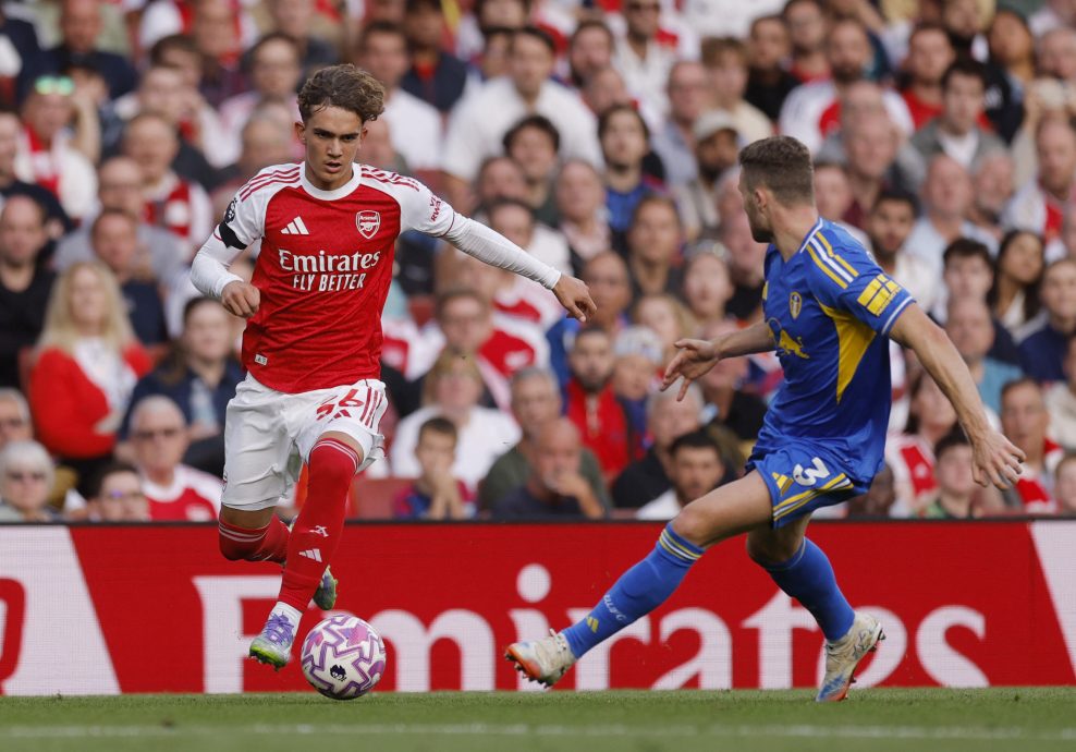 英超|约克雷斯梅开二度回击质疑  枪手5球狂胜利兹