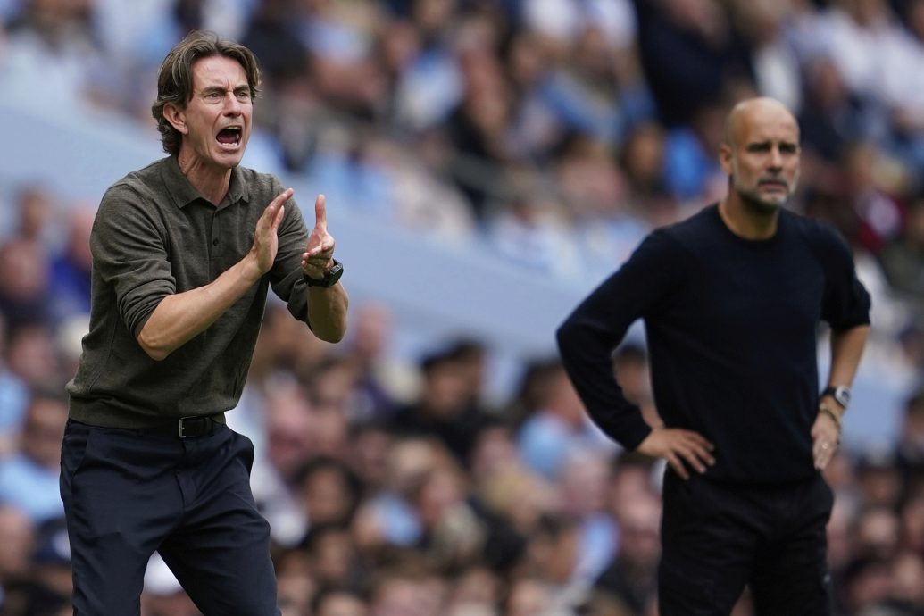 英超|约克雷斯梅开二度回击质疑  枪手5球狂胜利兹