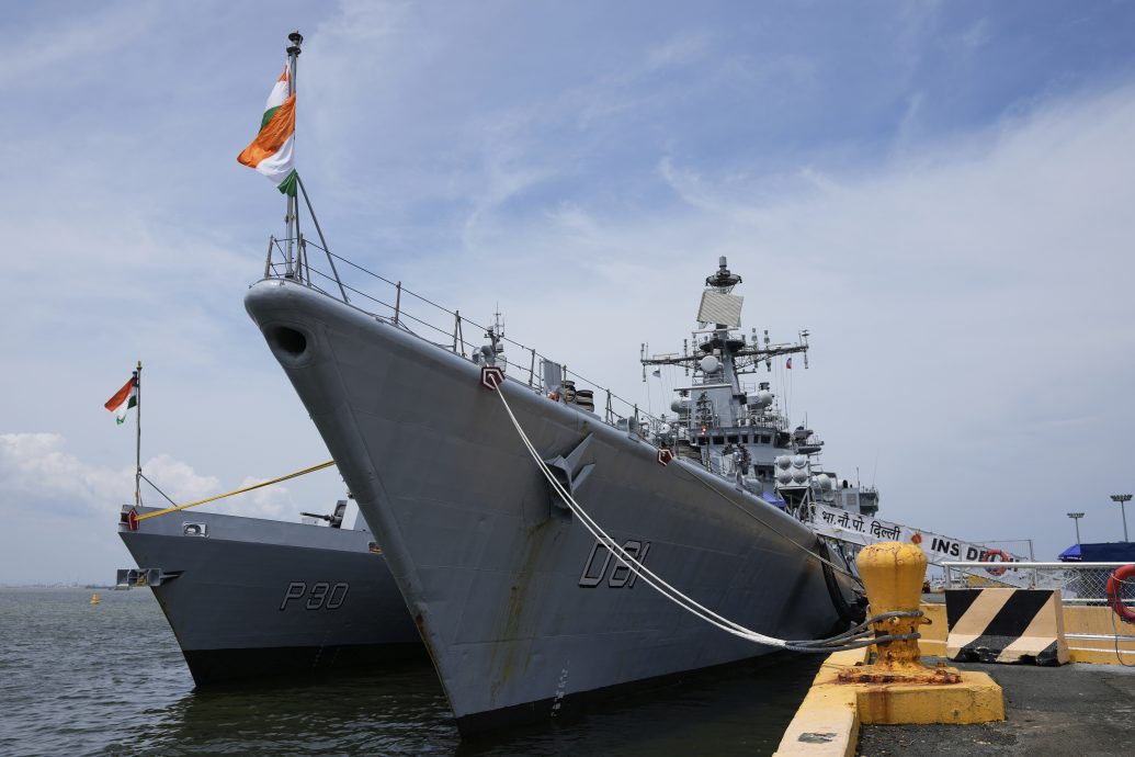 菲律宾与印度海军首次在南海联合巡逻