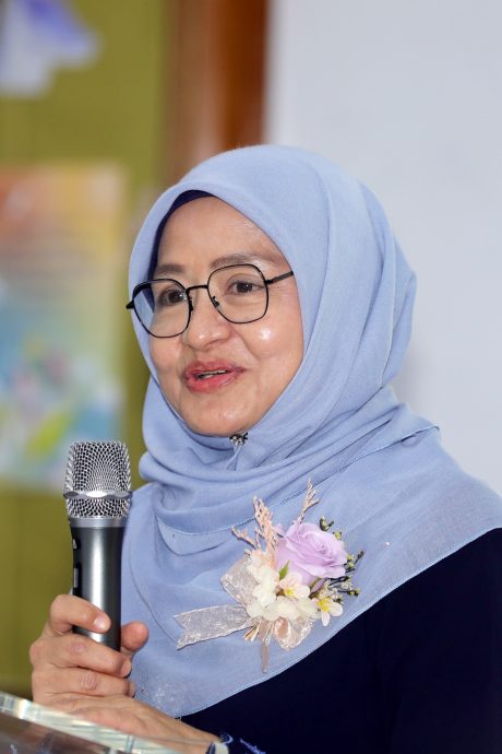 董总颁2025年第三届长期服务奖 表扬独中90名友族教师