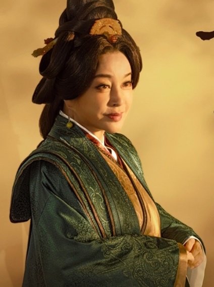 被实名举报偷漏税 刘晓庆获还清白