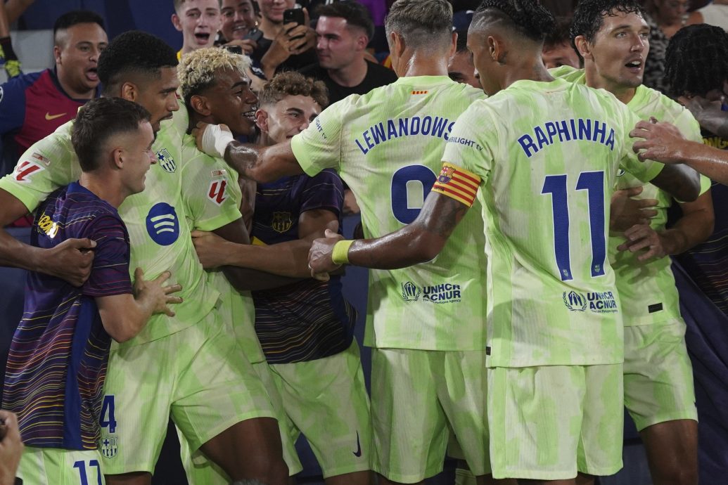 西甲|让二追三惊险逆转勒万特  巴塞夺跨季客场9连胜