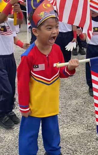 视频|从Oyen猫到爱国小男孩 国庆游行彩排画面好暖心