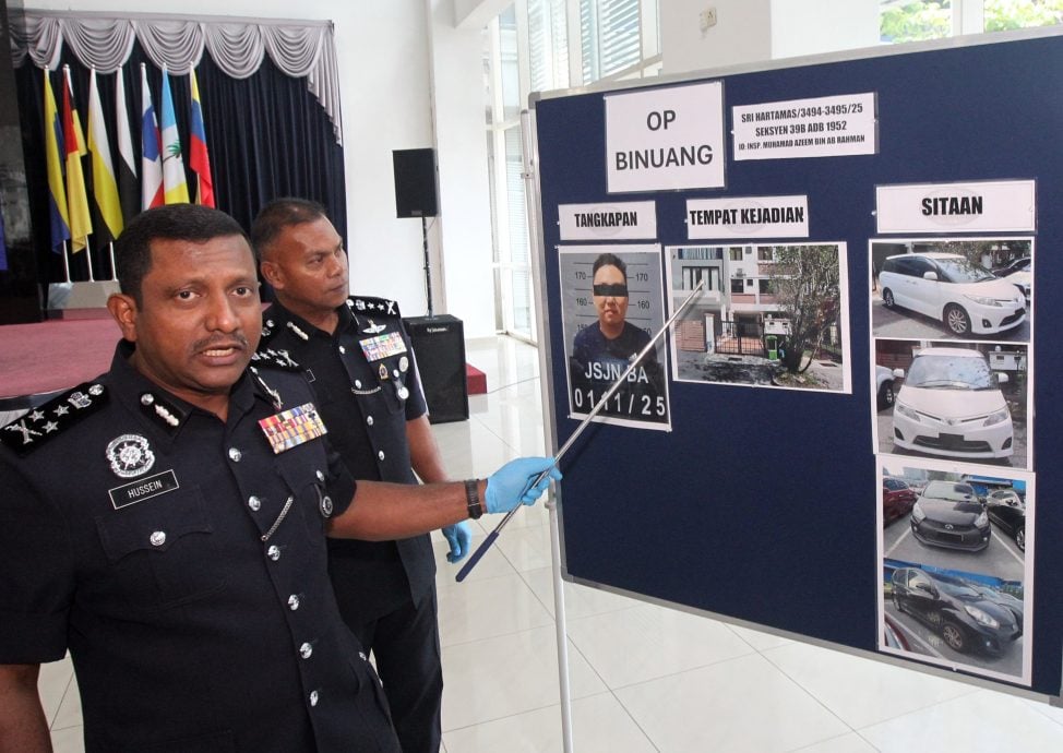 警方放长线钓大鱼一举缉获千万毒品