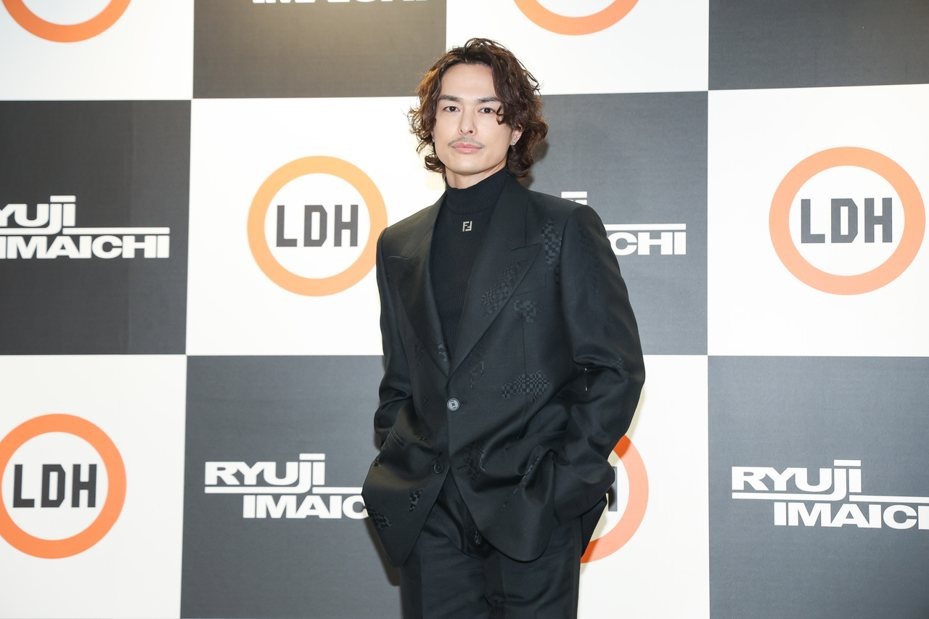 认了恐吓司机“杀了你” AKIRA师弟被抓包说谎暂停工